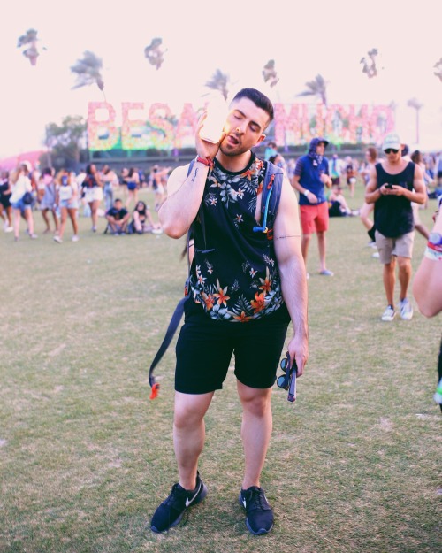 sex-lies-and-bowties:  My Coachella trip was absolutely amazing follow my insta for more @andrewhell3691 