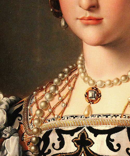 marcuscrassus:  Agnolo Bronzino - Eleonora da Toledo and Her Son, 1545-50, detail