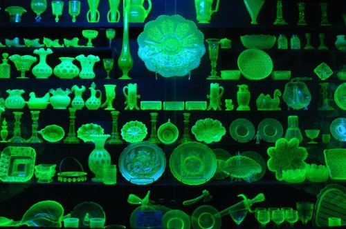 jokerlives:Uranium Glass.