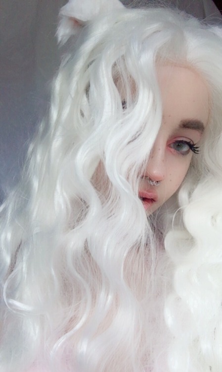 fairyyfawn: icy .