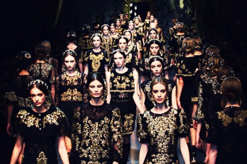  Dolce & Gabbana 