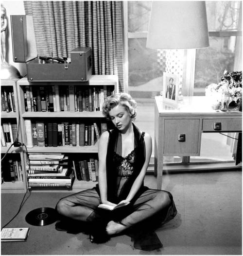 Marilyn Monroe by Philippe Halsman Nudes
