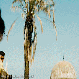 meganfoxrocksmyworld:  Transformers: Revenge of the Fallen, 2009.