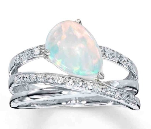 Opal jewelry