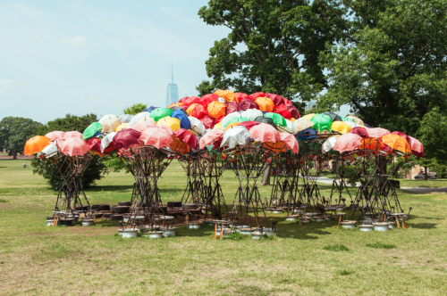 ORGANIC GROWTH PAVILLION / Izaskun Chinchilla The Organic Growth Pavilion, located in New York’s Gov