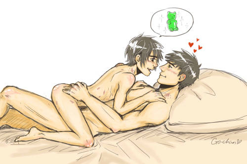golomaka:  “Hidashi cuddling in bed naked” for Hiroandashicrap    XDDDDDD 