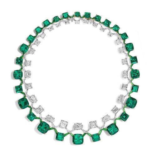 Presenting the #Boghossian @boghossianjewels Emerald and Diamond Double RiviereEdmond Chin is the cr