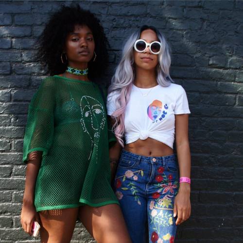 fashionsnoops: @fridacashflow and @2jam4u chillin’ at #AFROPUNK 2016 | by #FSstreetstyle @afro