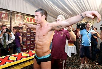 2sthboiz:  HAWT AUSSIE FOOTY PLAYER DARIUS BOYD UNDIES SHOT MMMMMMM DANG SEXY MOFO