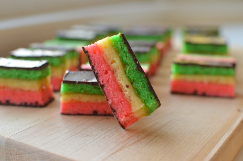 delectabledelight:Tri-color Cookies (by Monica @ playingwithflour)