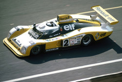 itsbrucemclaren:  1978 Renault wins the Le