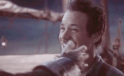 ishtarelisheba:There is so, sooo much I love about this scene. Bae’s beautiful smile when he set his