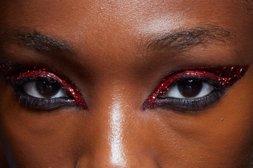 themakeupbrush:LaQuan Smith S/S 2022