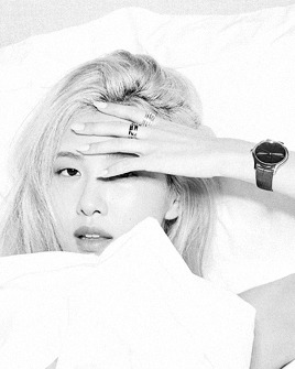 cixpink:Rosé Photoshoot x OMEGA x W Korea Magazine