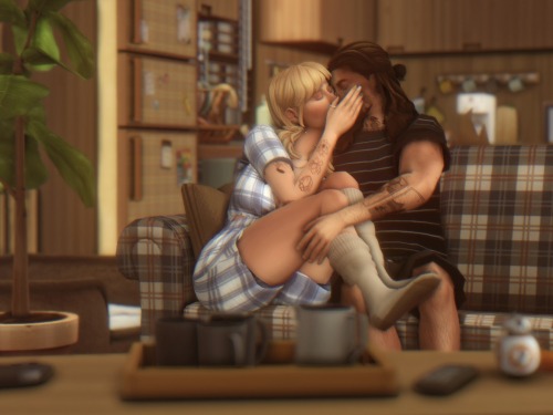 whispyfigs - sims & ghibli enthusiast.