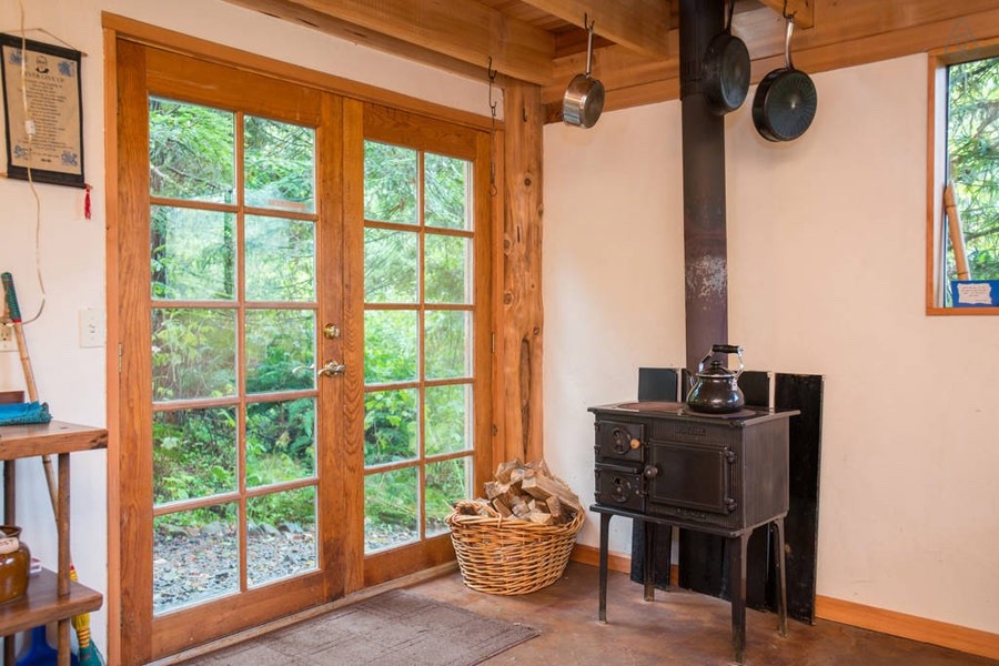 juhsteen:  smallandtinyhomeideas:  Having lived in rural Tohoku Japan for over a