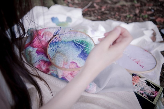 venterdesignstudio:  Yumiko Arimoto, another embroidery artist i discovered, imagine