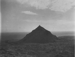 apeninacoquinete: Patti Smith - Mountain, Iceland (2006)  