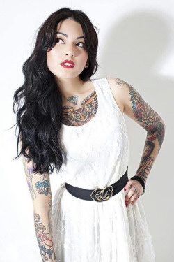 inked-babes-save-the-day:More @ http://inked-babes-save-the-day.tumblr.com