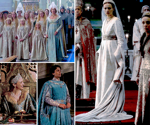 Fashion Of The Great Houses Of Westeros: House Arryn Of The Eyrie