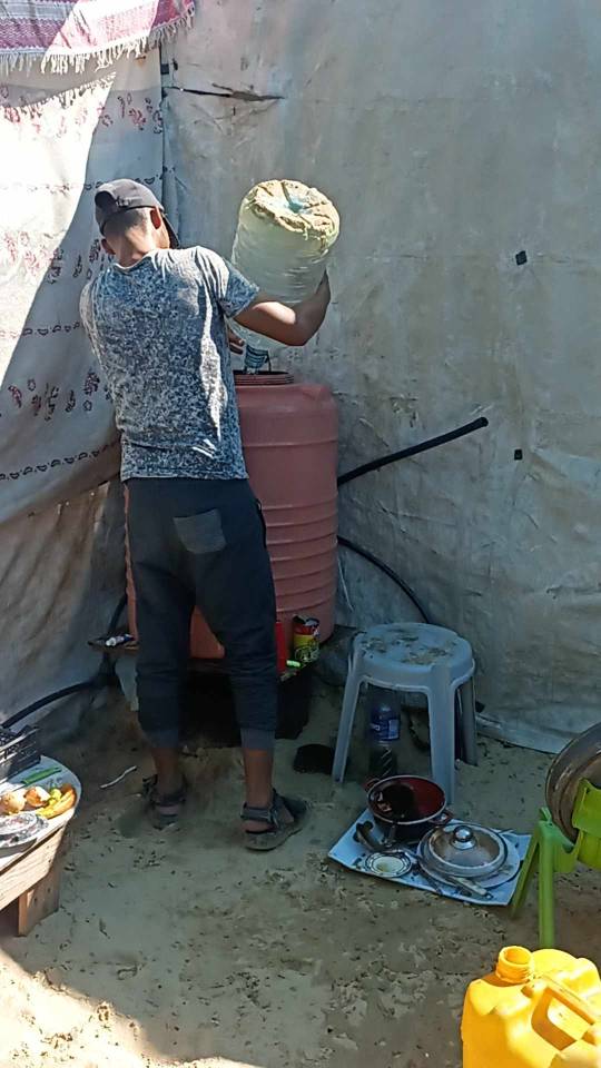 Trapped Family In Gaza Appeals For Help To Survive