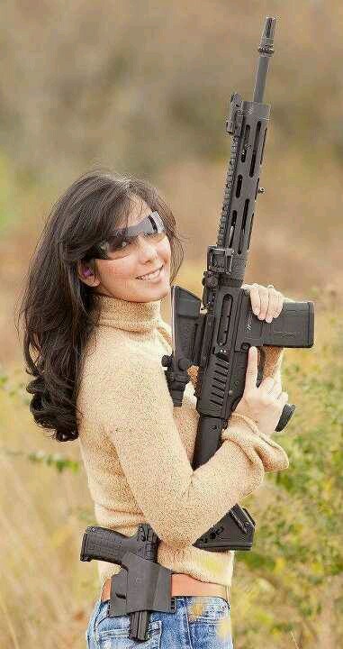 girlandguns:  Girl With Gun follow me at : http://girlandguns.tumblr.com/ 