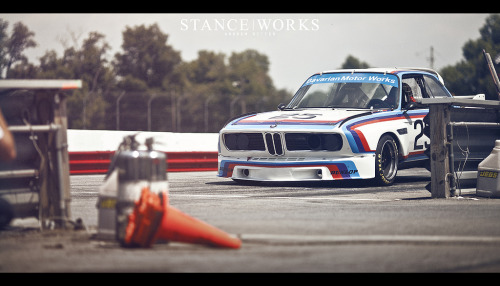 bmw-csl-pit par Andrew RitterVia Flickr :Stance Works - BMW OF NORTH AMERICA’S VINTAGE COLLECTION: