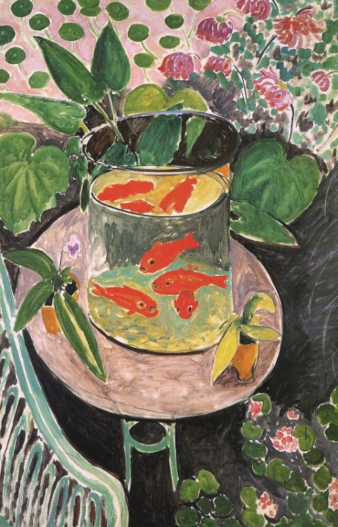 artimportant:Left: Henri Matisse - The Goldfish, 1910 Right: Roy Lichtenstein - Still Life with Gold