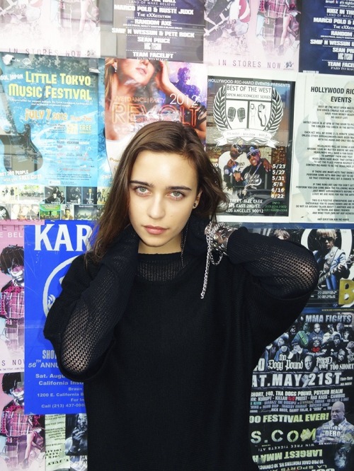 aabnormalities:  aw it’s lera, she seems like she has the best personality I’d die if I met her 