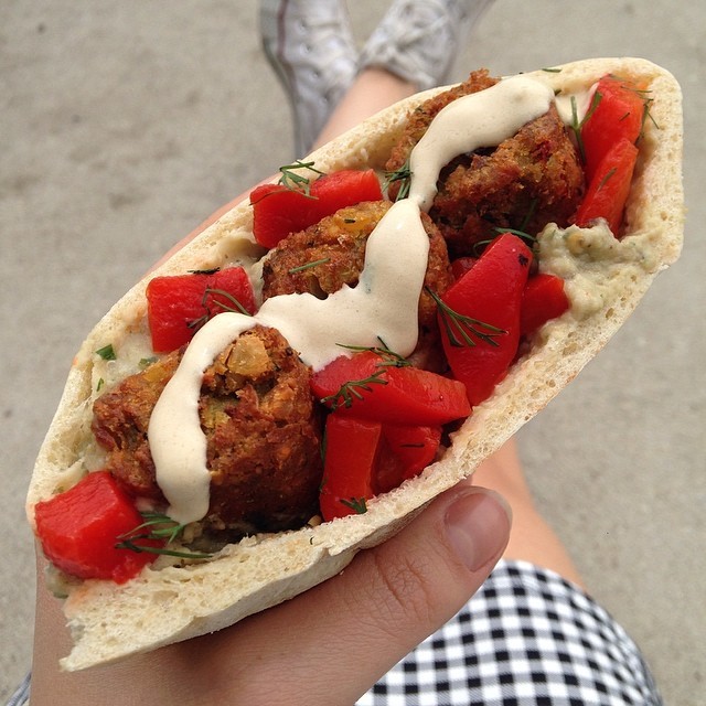 plantbasedbabe:  Baked falafel with baba ganoush + roasted red peppers + fresh dill