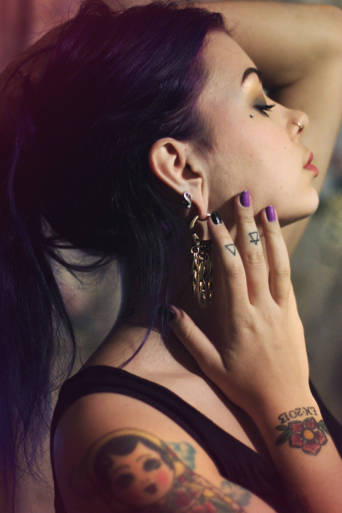 wildfoxwithowleyes:  Diablo Organics Weight!!! I’m in love with mines by Jimmy Buddha! <3 