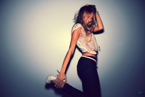 Model: Krista Mills (Flickr - Twitter - Facebook) Photographer: Kurt Heim (aka Kaloopy: Facebook - YouTube - Tumblr - Twitter) “The Blonde”