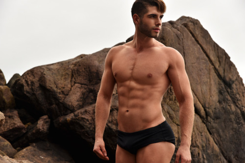 bambam62:    Renzo Molinari by Mladen Blagojevic 