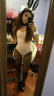 tightsbabe:  little bunny 🐰 spoil me for