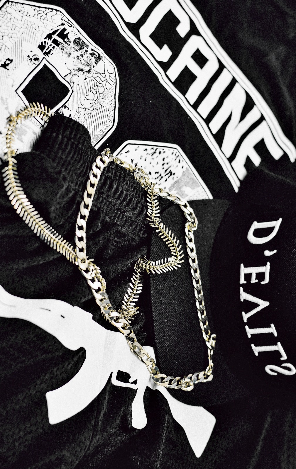 valentine-illest:  h00dxp0pe:  blvkacid:  More Fashion | ☣BlvkAcid☣  http://h00dxp0pe.tumblr.com/
