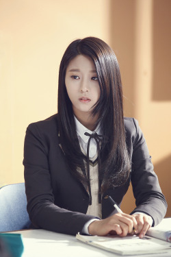 : [HQ] AOA Seolhyun for “Orange Marmalade” - 1381 x 2072