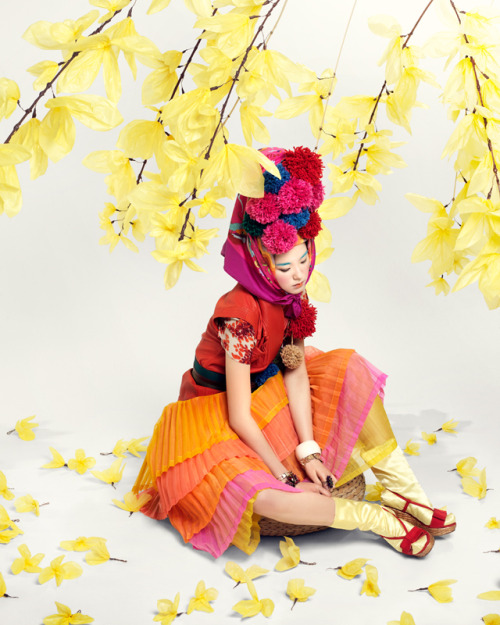 kculturefashion: Tiding of Spring - Vogue Girl Korea April 2011 Editor: 류미영 Photographer: 강혱훤 Model: