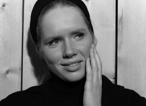 pierppasolini:Persona (1966) // dir. Ingmar Bergman