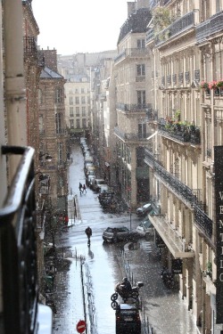 morsly:  dunyayigezelim:  Snowy Paris  