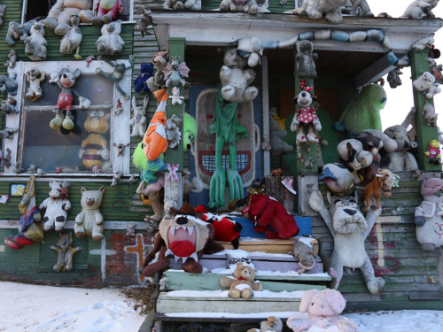 devidsketchbook: THE HEIDELBERG PROJECT  The Heidelberg Project is art, energy, and community -