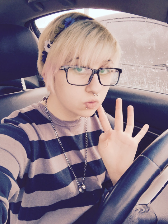striderdorkis:   To start off with- I know this is a little photo heavy and I’m