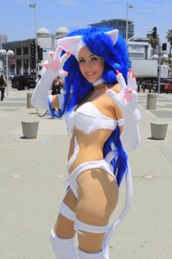 deep13entertainment:  Crystal Graziano as Felicia from the Darkstalkers series
