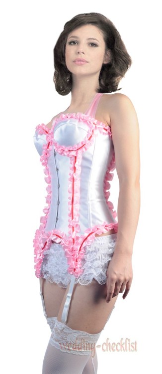 amarriedsissy:  Probably my all time favorite corset!http://amarriedsissy.blogspot.com