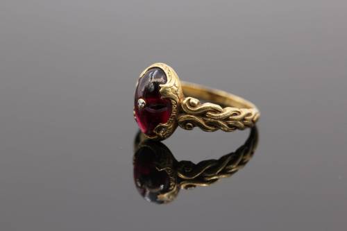 allaboutrings:Antique 18k Gold Garnet and Rose Cut Diamond Ring