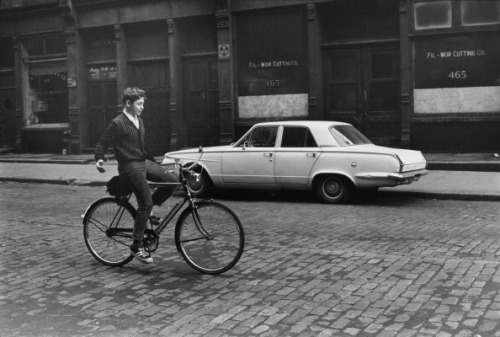 k-a-t-i-e-:Greenwich Village, New York City, ca. 1967Jill Freedman