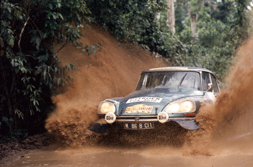 Porn Pics carsthatnevermadeit:  CitroÃ«n DS Rally