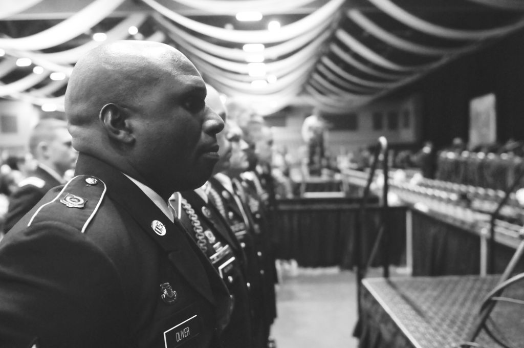 soldierporn:  Brothers fulfill the promise of one fallen. (Article by Major George