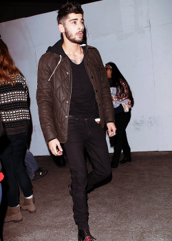 harrystylesdaily:  LAX - 11/19 