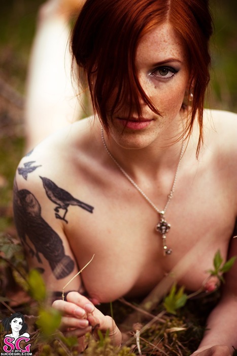 XXX Sexy redhead AnnaLee naked in the wild. photo