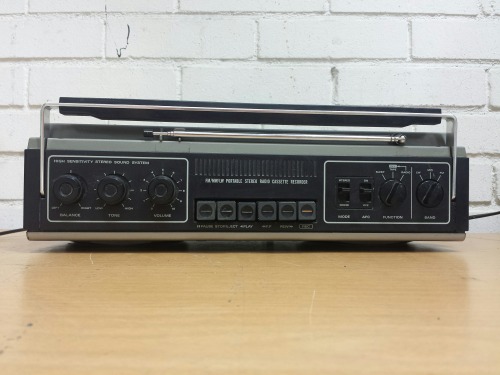 Hitachi TRK-7300E Ghetto Blaster, 1979